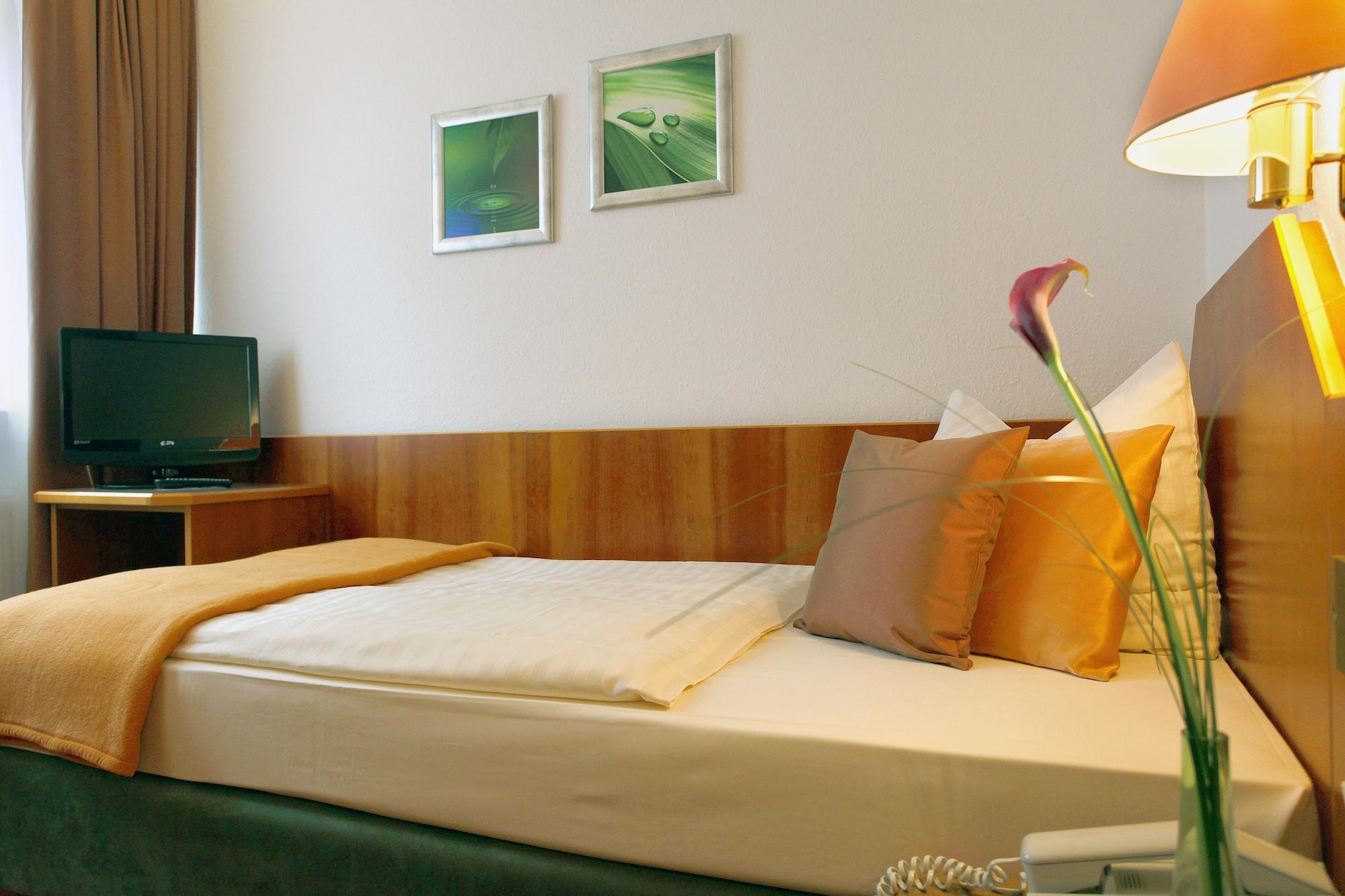 Kleefelder Hof Hotel Hannover Ngoại thất bức ảnh