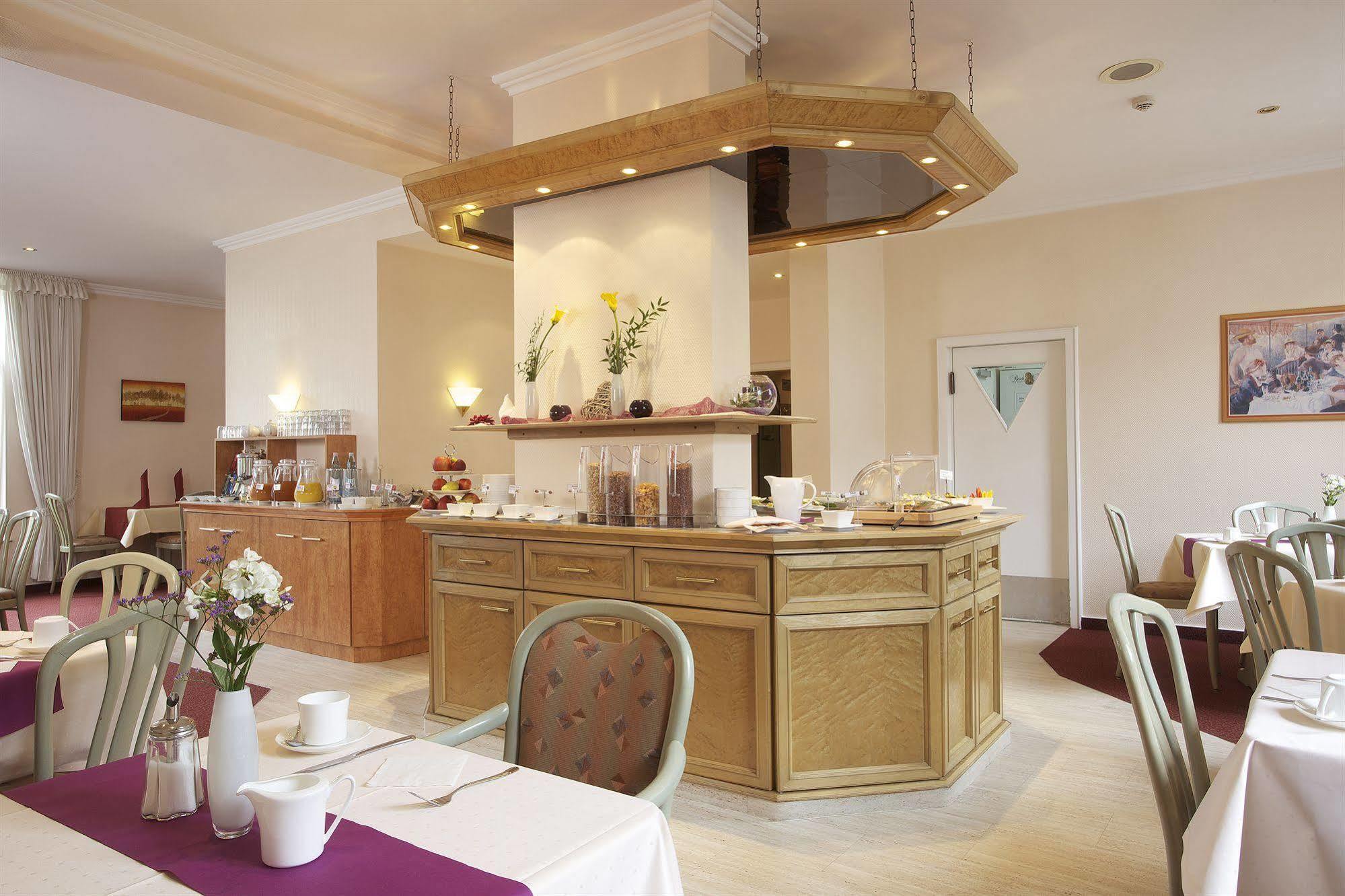 Kleefelder Hof Hotel Hannover Ngoại thất bức ảnh